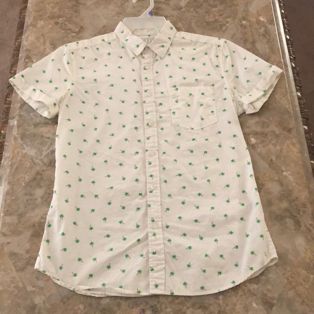 Little Palm tree button up
